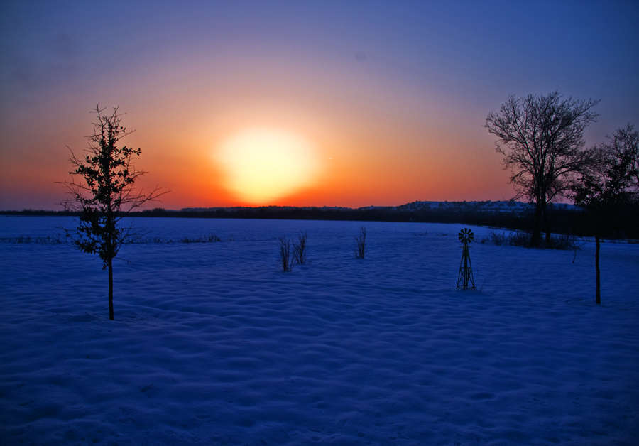 snowSunSet418.jpg : Nature Stuff : American artist digital invention archival artifact color print image emerging capture creative convergent transparency universe dream history painter Hybrid exhibition